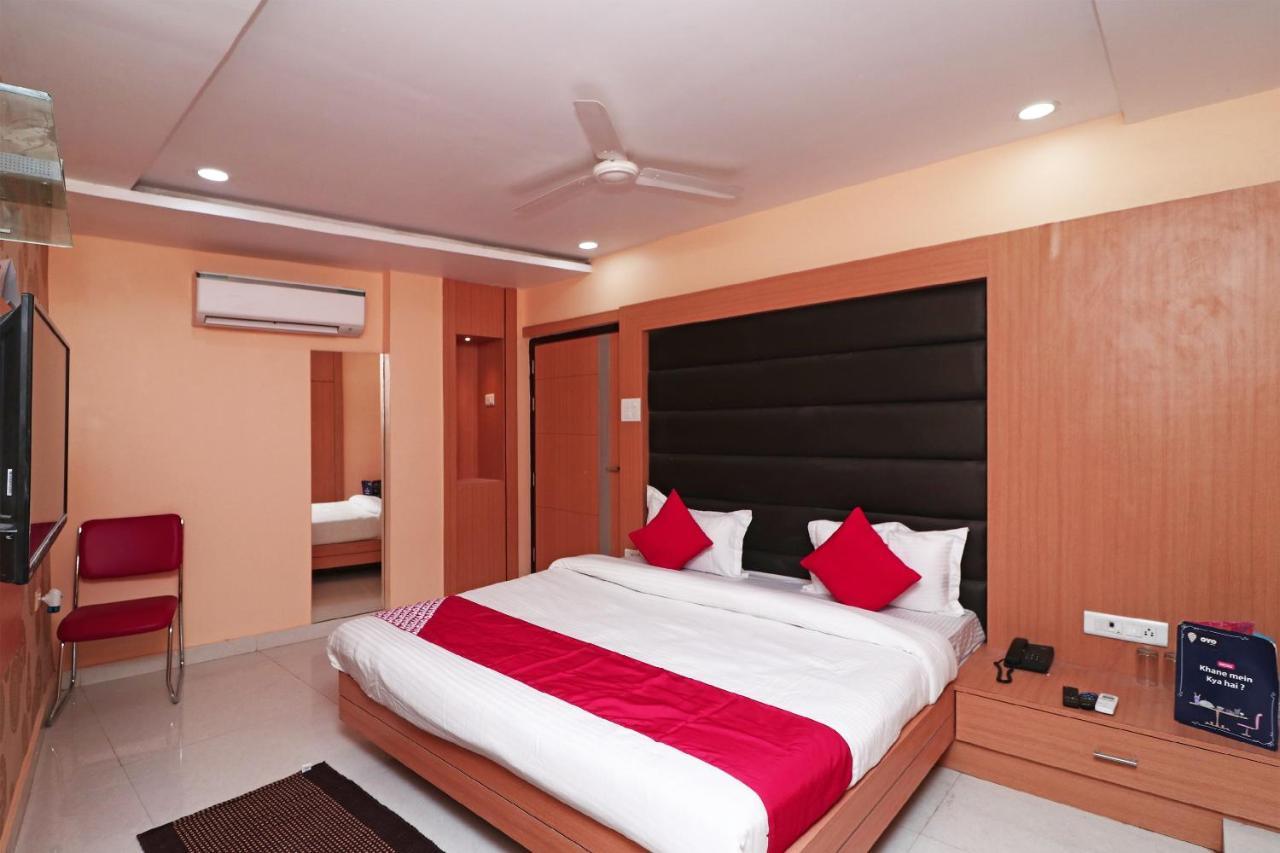 Capital O Hotel Sapphire Inn Gorakhpur Luaran gambar
